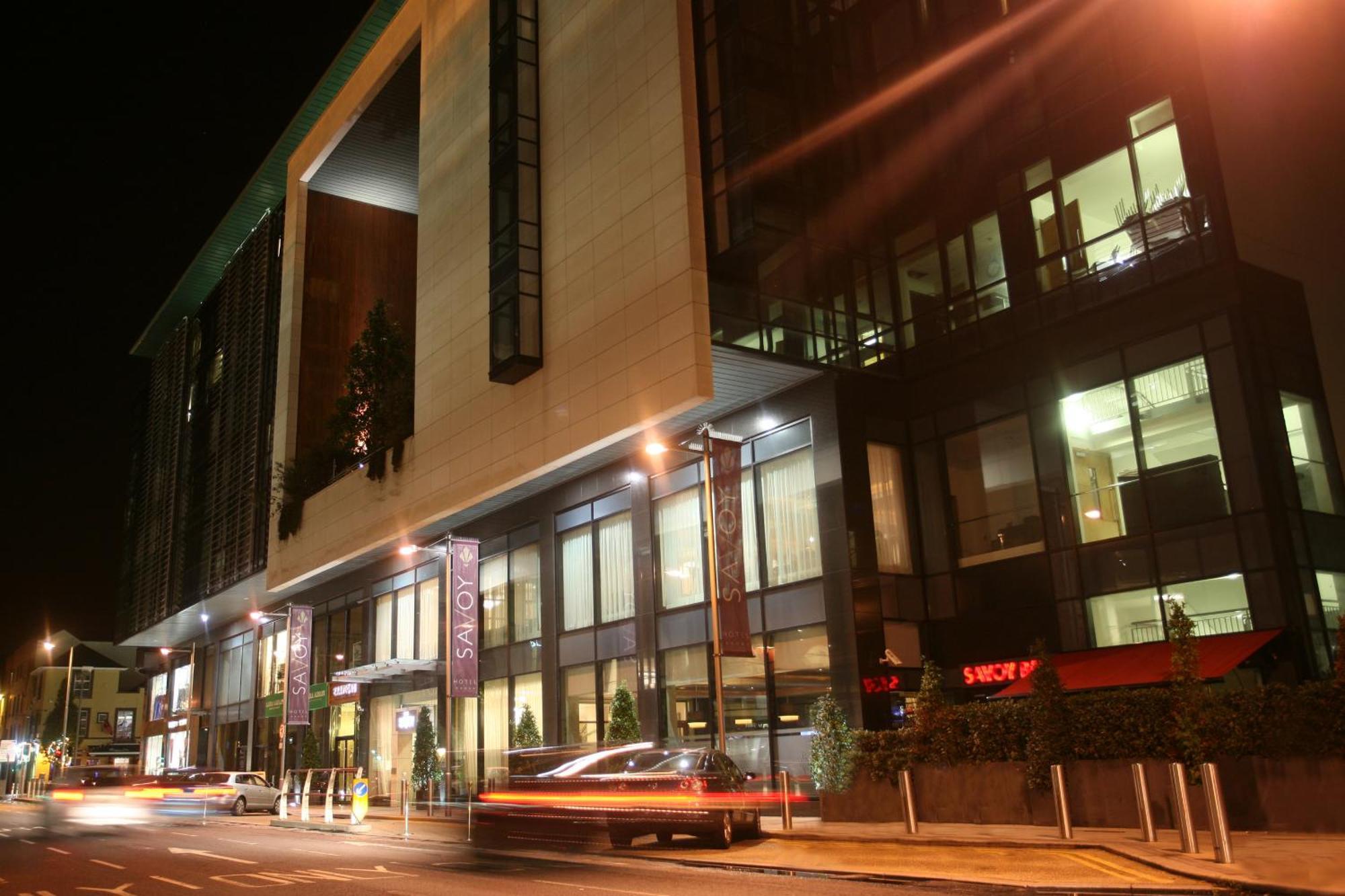 The Savoy Hotel Limerick Junction 외부 사진 The new building of the University of Westminster